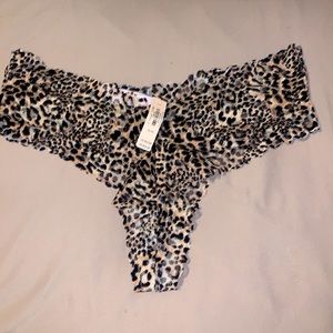 NWT Victoria’s Secret Lace Leopard Thong XL